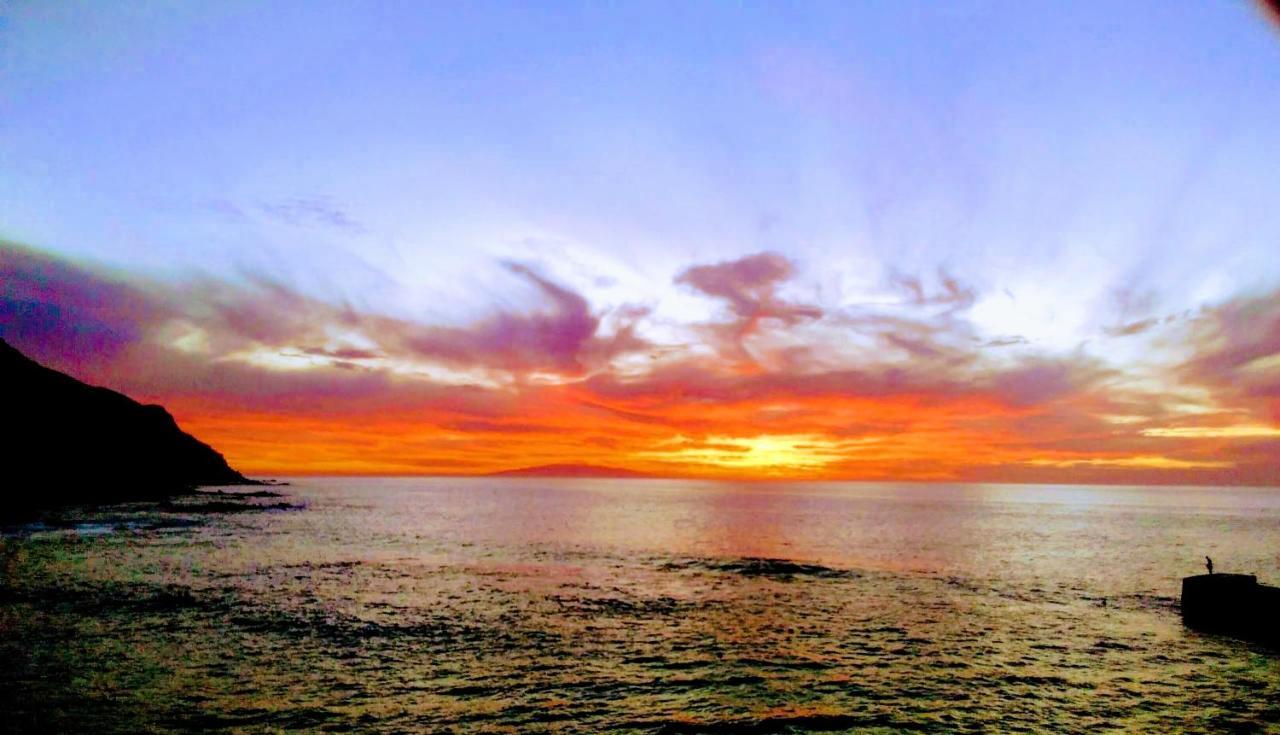 Appartamento Vv Puesta De Sol Frente Al Mar Con Balcon Y Aire Acondicionado