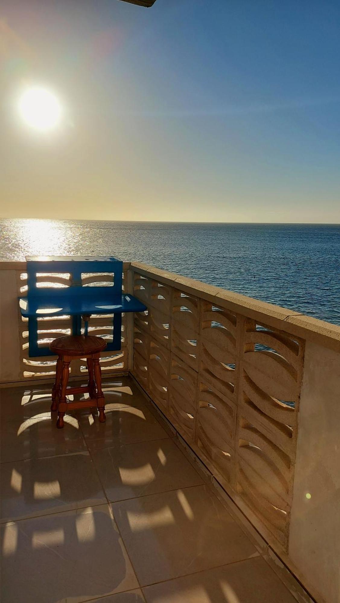 Vv Puesta De Sol Frente Al Mar Con Balcon Y Aire Acondicionado Appartamento Alojera